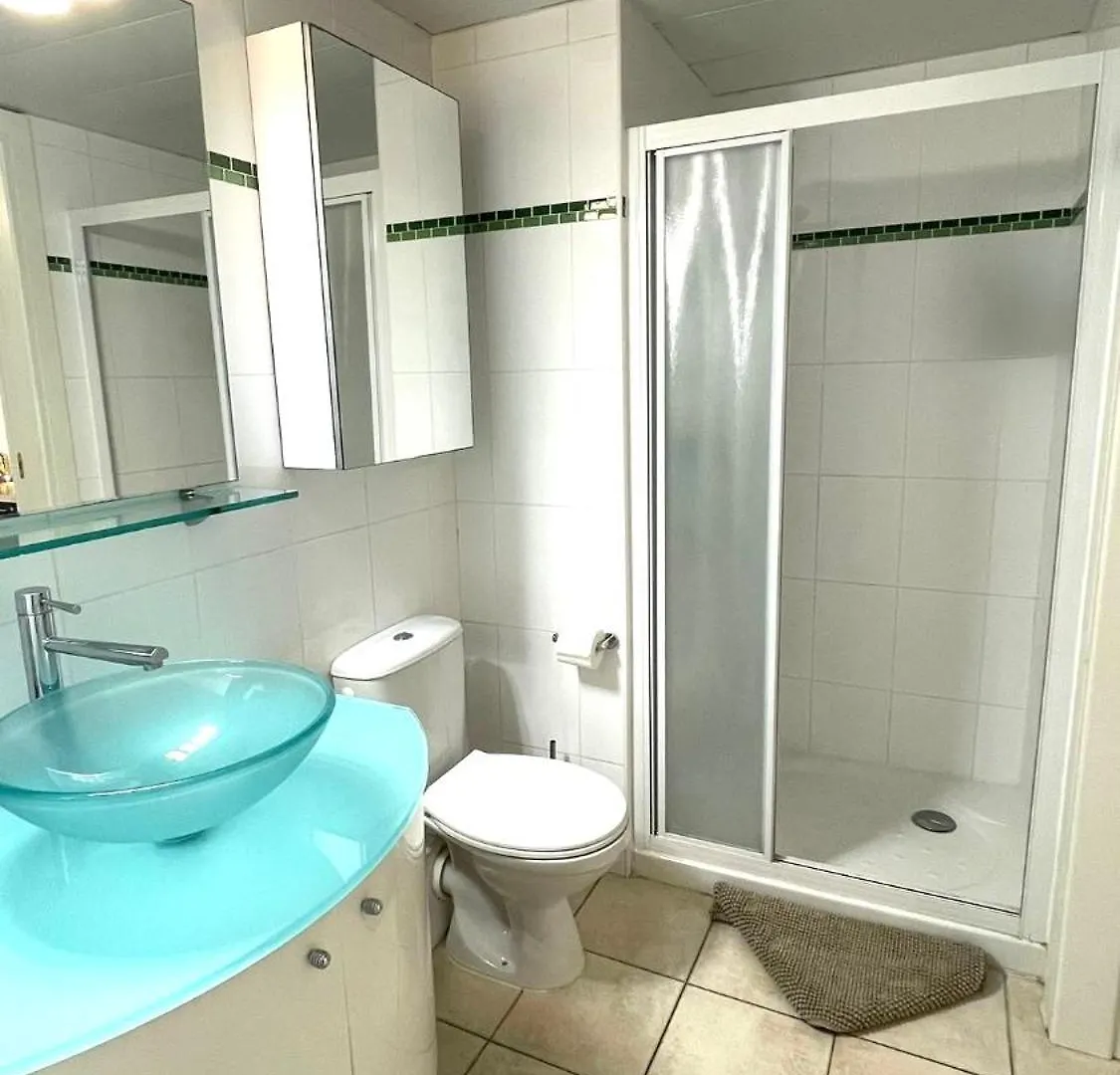 Place Grimaldi, Close To Beach And Restaurants, With Balcony Ницца